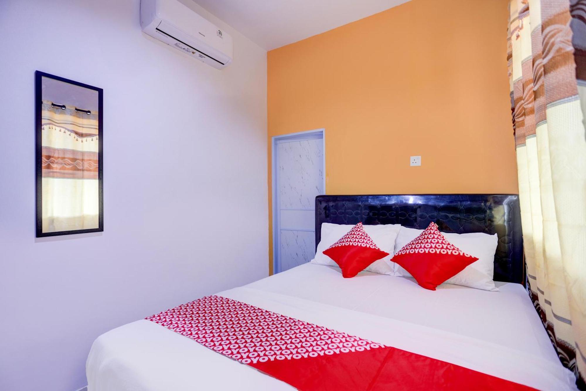 Super Oyo Capital O 93076 Batam Backpacker Guesthouse 2 Pembunuh Bagian luar foto