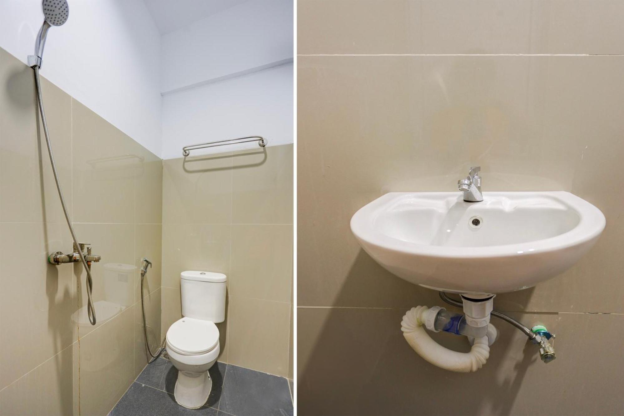 Super Oyo Capital O 93076 Batam Backpacker Guesthouse 2 Pembunuh Bagian luar foto